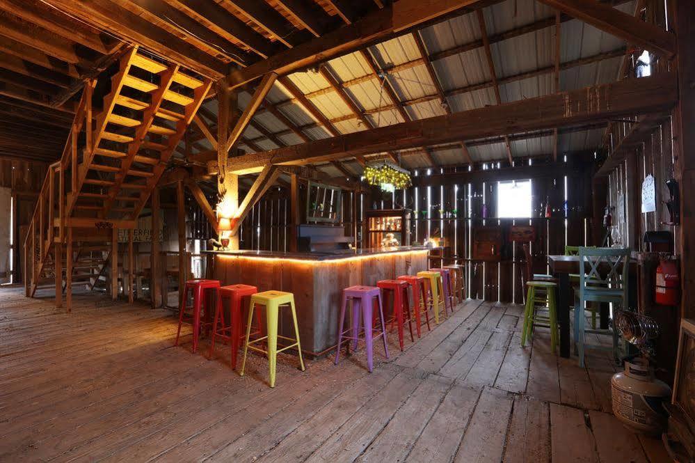 Netherfield Natural Farm Fontana Exterior foto